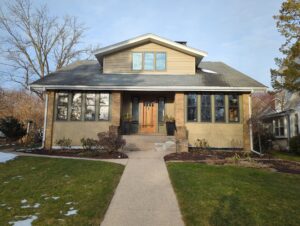 Image of roof before repair.